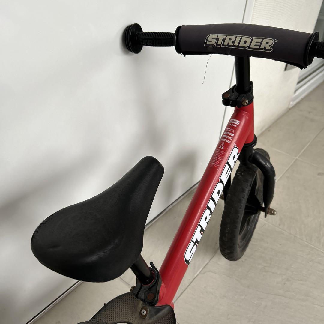 STRIDER バランスバイク 赤