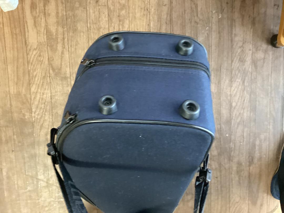ヴァイオリン ケース　BAM　〔中古〕