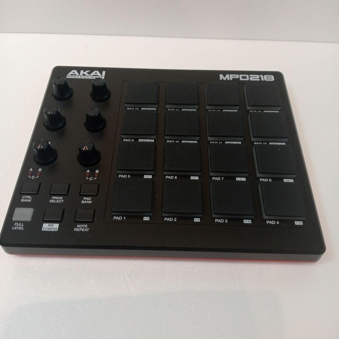 AKAI MPD218 MIDIパッドコントローラー - メルカリ