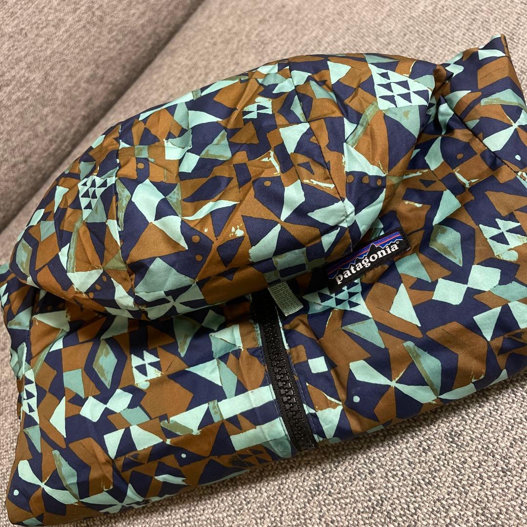 【パタゴニア】アウター　ダウンジャケット　6-12M
