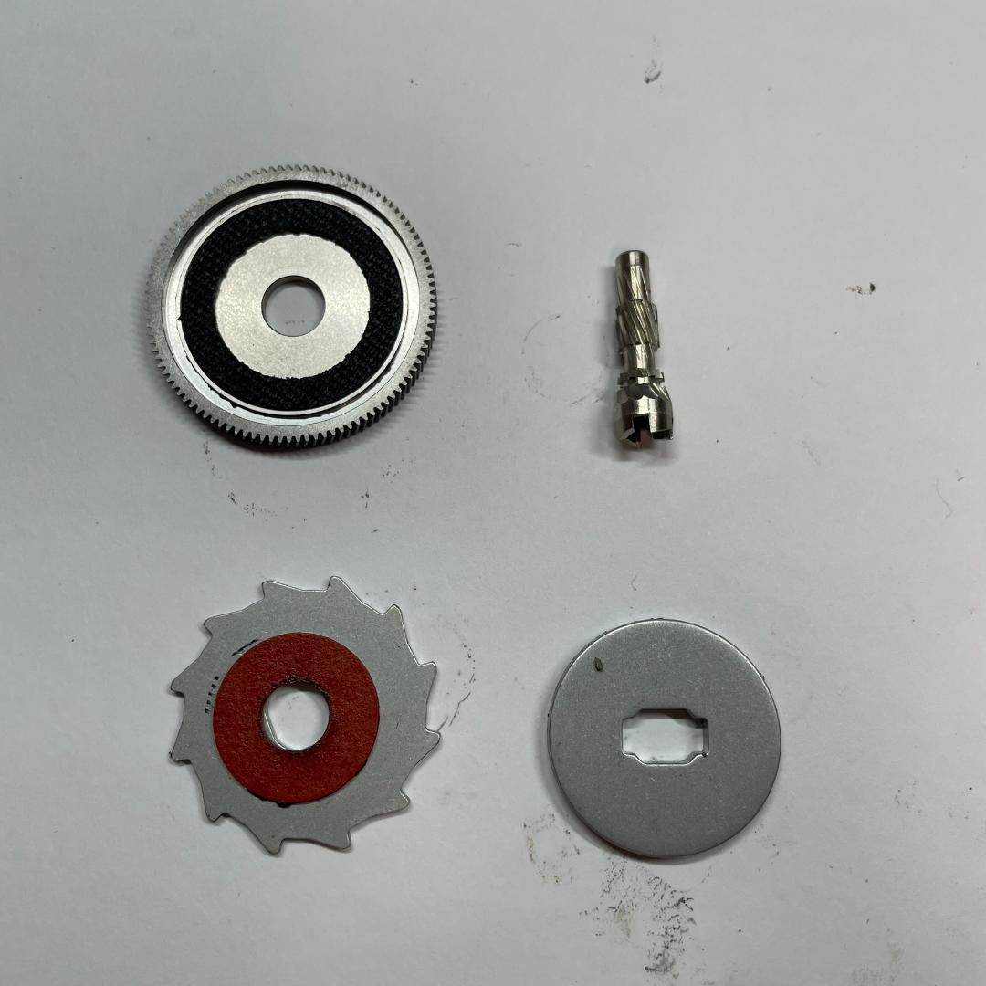 20アルファス AIR TW 8.6L 左 ギア　【管番IA】