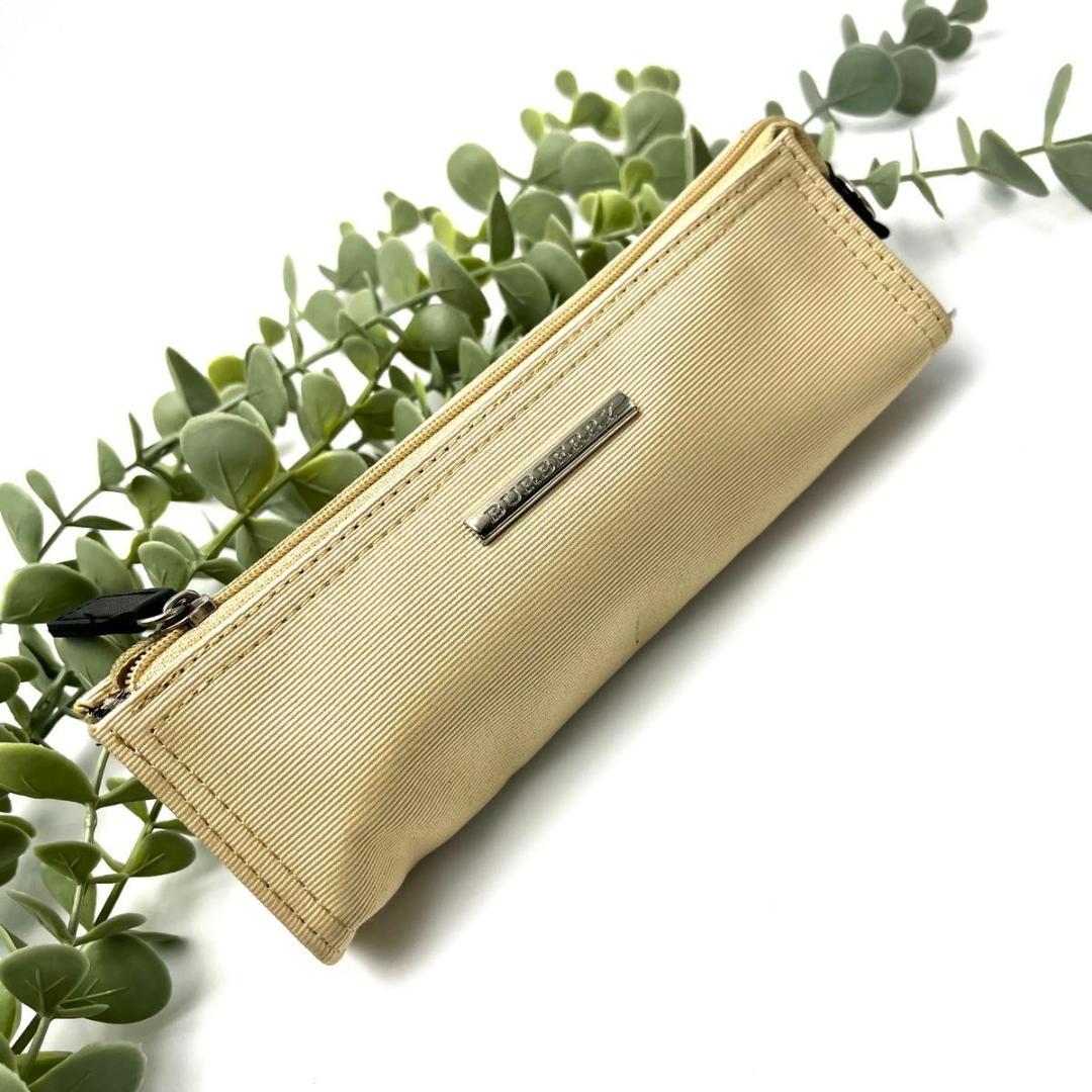 Burberry バーバリーペンケース筆箱