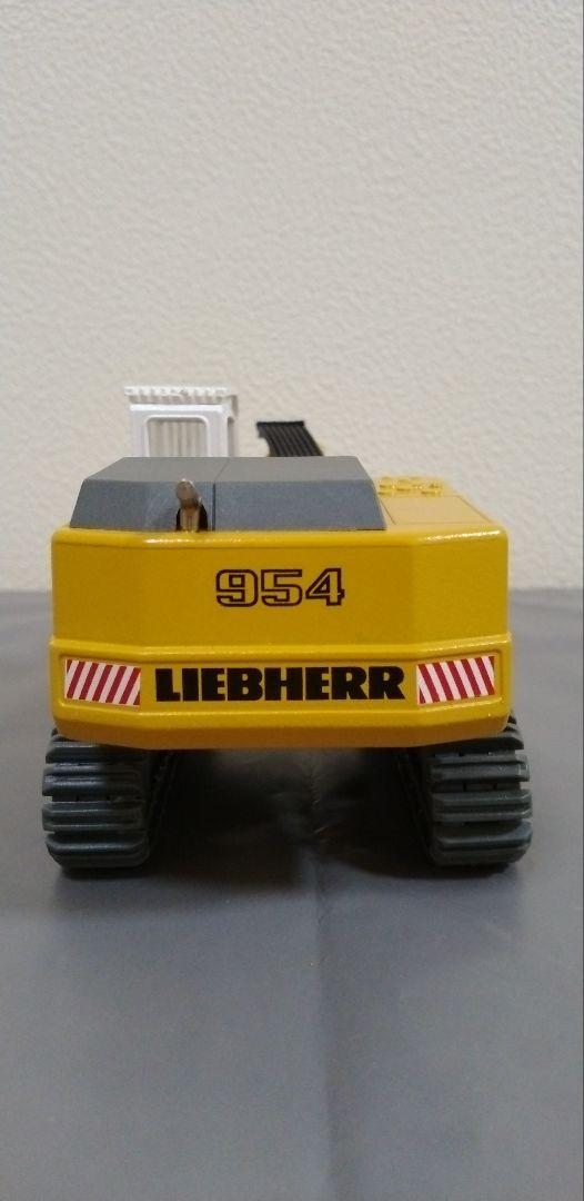 コンラート製1/50 LIEBHERR R 954 BV