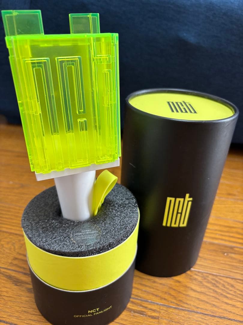 残り僅か！！２本セット☆nct127 ペンライト☆公式正規品☆草鈍器 ナ*ビ様 NCT127 NCT DREAM 公式 ペンライト 草鈍器 本体 ve