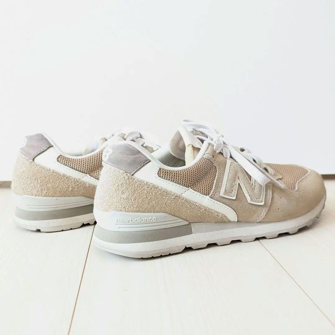 更にお値下げ‼️New Balance 996　ベージュ 23.5　美品 人気✨ ニューバランス 996 ベージュ 23.5センチ new balance