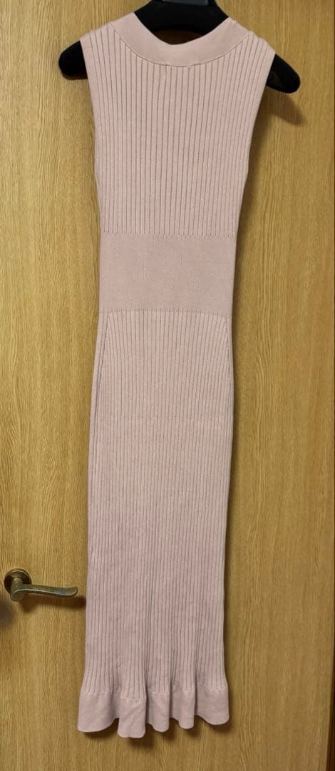 【日本未発売】 SNIDEL ナローニットワンピースFREE SIZE・Snidel 以降発送