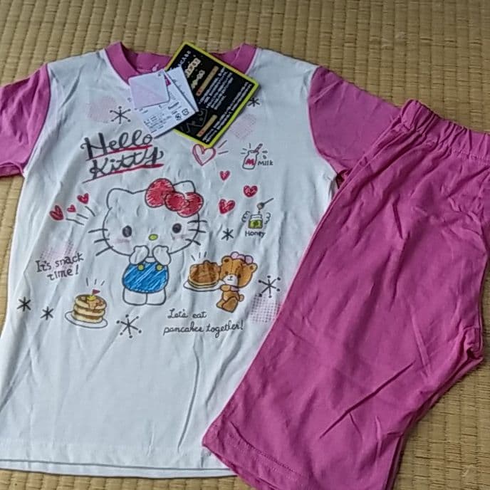 女の子 半袖 光る パジャマ サンリオ キティ 130 Shop At Mercari From Japan Buyee Bot Online 女の子 半袖 光る パジャマ サンリオ キティ 130 Shop At Mercari From Japan Buyee Bot Online
