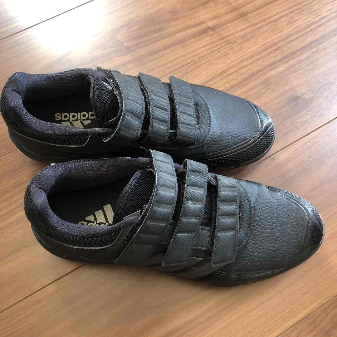野球スパイク(adidas)
