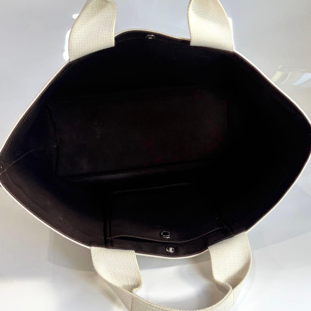 美品 エルベシャプリエ スクエアトート A4 PC 自立 Lサイズ 美品 エルベシャプリエ スクエアトート A4 PC 自立 Lサイズ