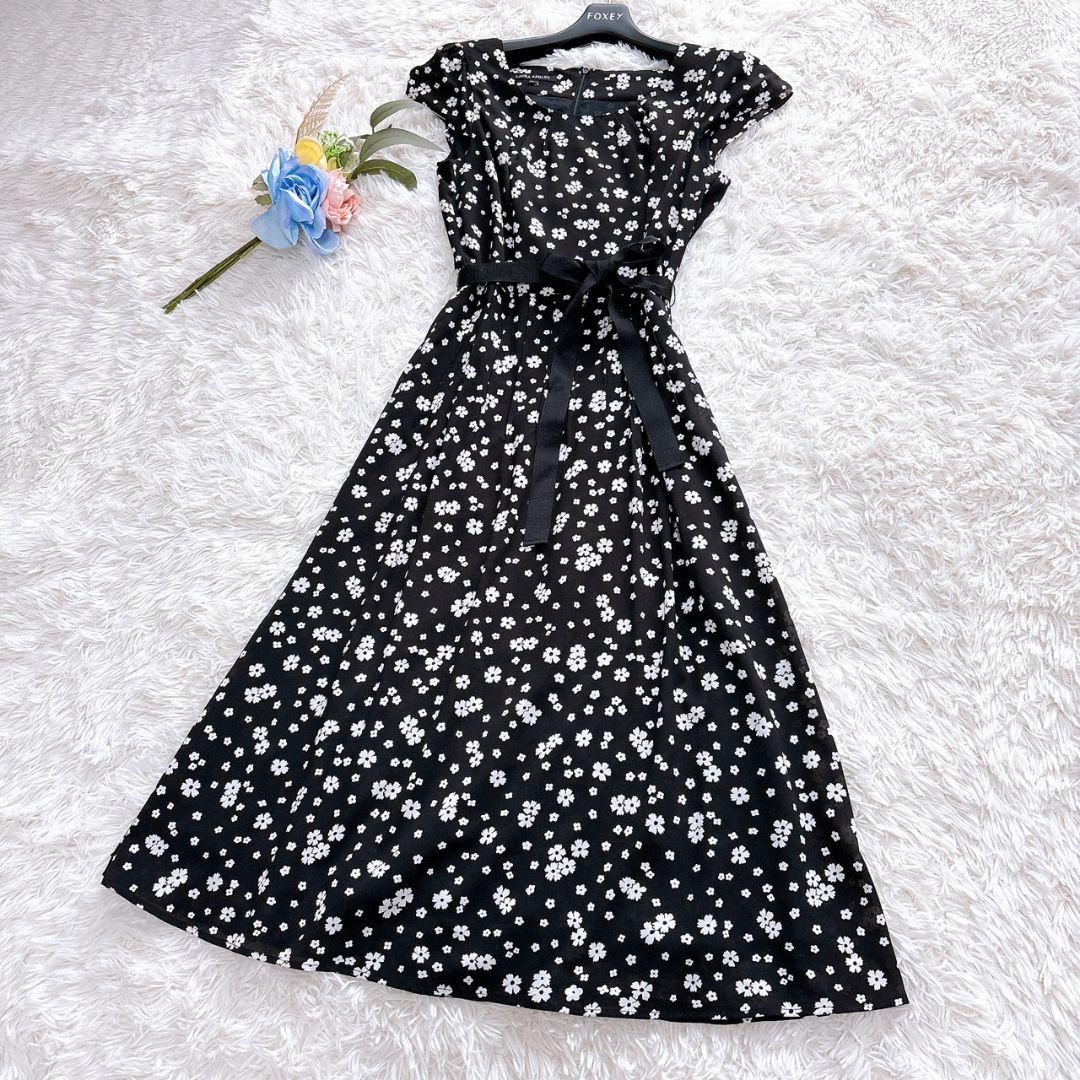 美品　ローラアシュレイ 花柄 ワンピース ウエストリボン　フレンチスリーブ