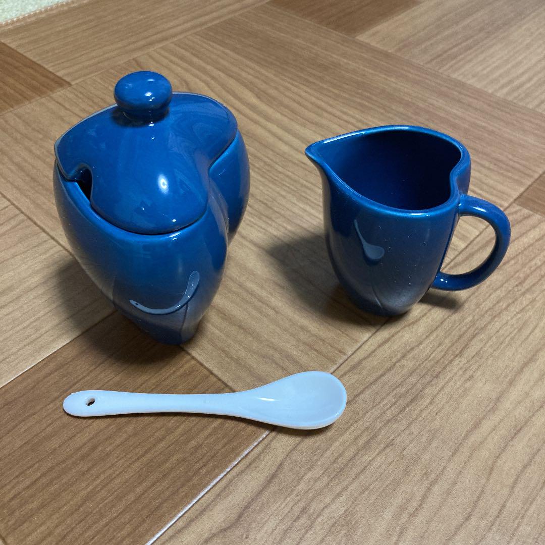 ハートシェイプsugar &クリーマーセットブルー