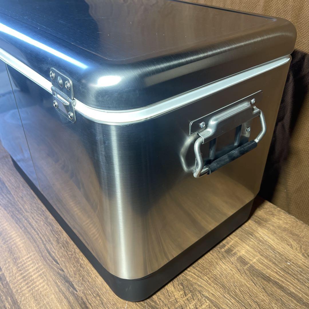 クーラーボックス51L シルバー