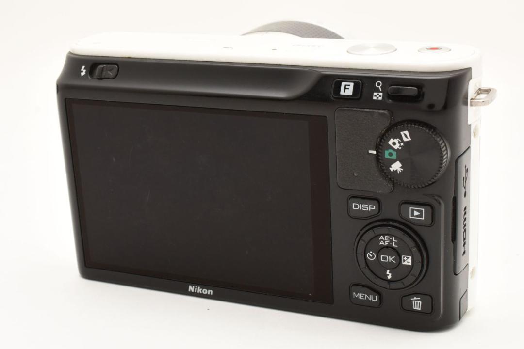 Nikon ニコン 1 J1 レンズキット 10-30mm ミラーレス一眼カメラ