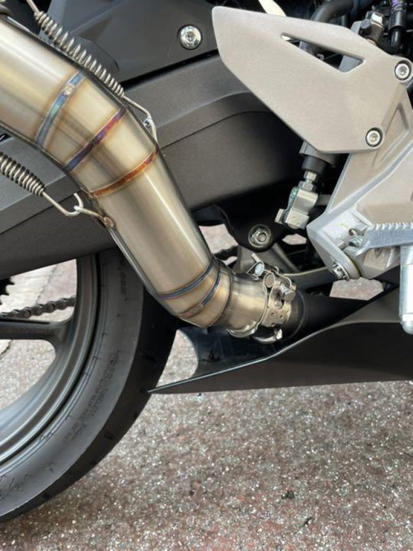 CBR250RR MC51用 中間パイプ　新品