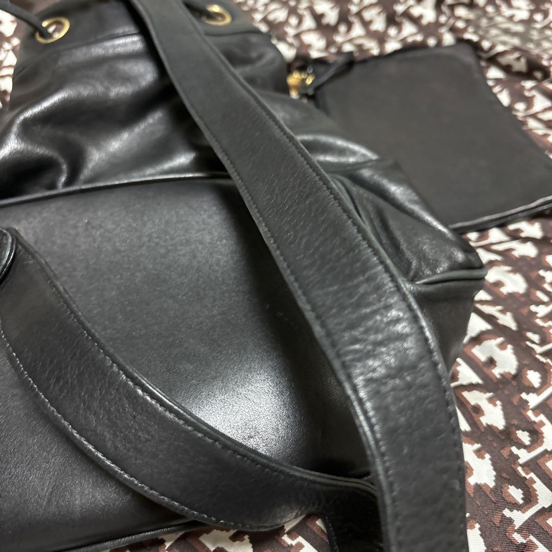 デカココ ショルダーバッグバックパック