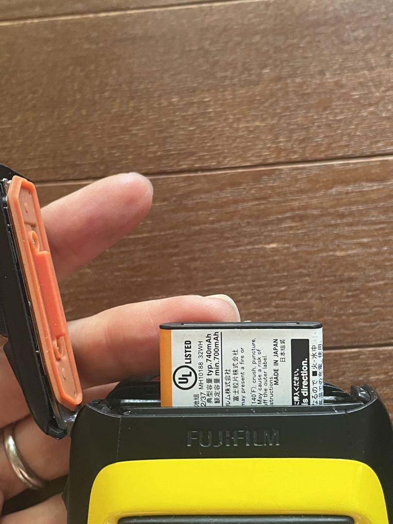 ⭐️FUJIFILM デジタルカメラ XP120 防水 FX-XP120Y⭐️