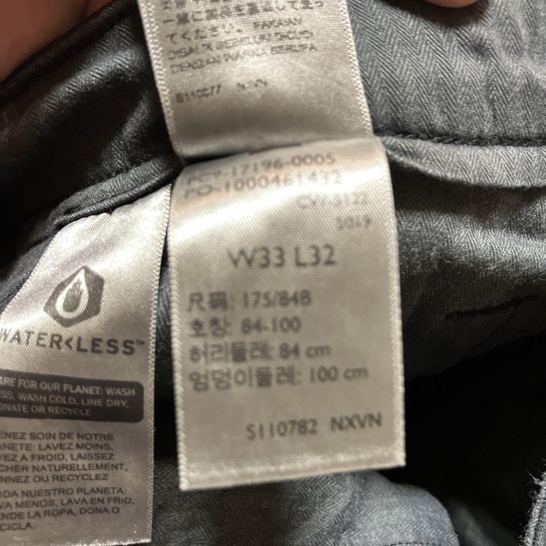 定価:11,000円 Levi's ブラックチノテーパード