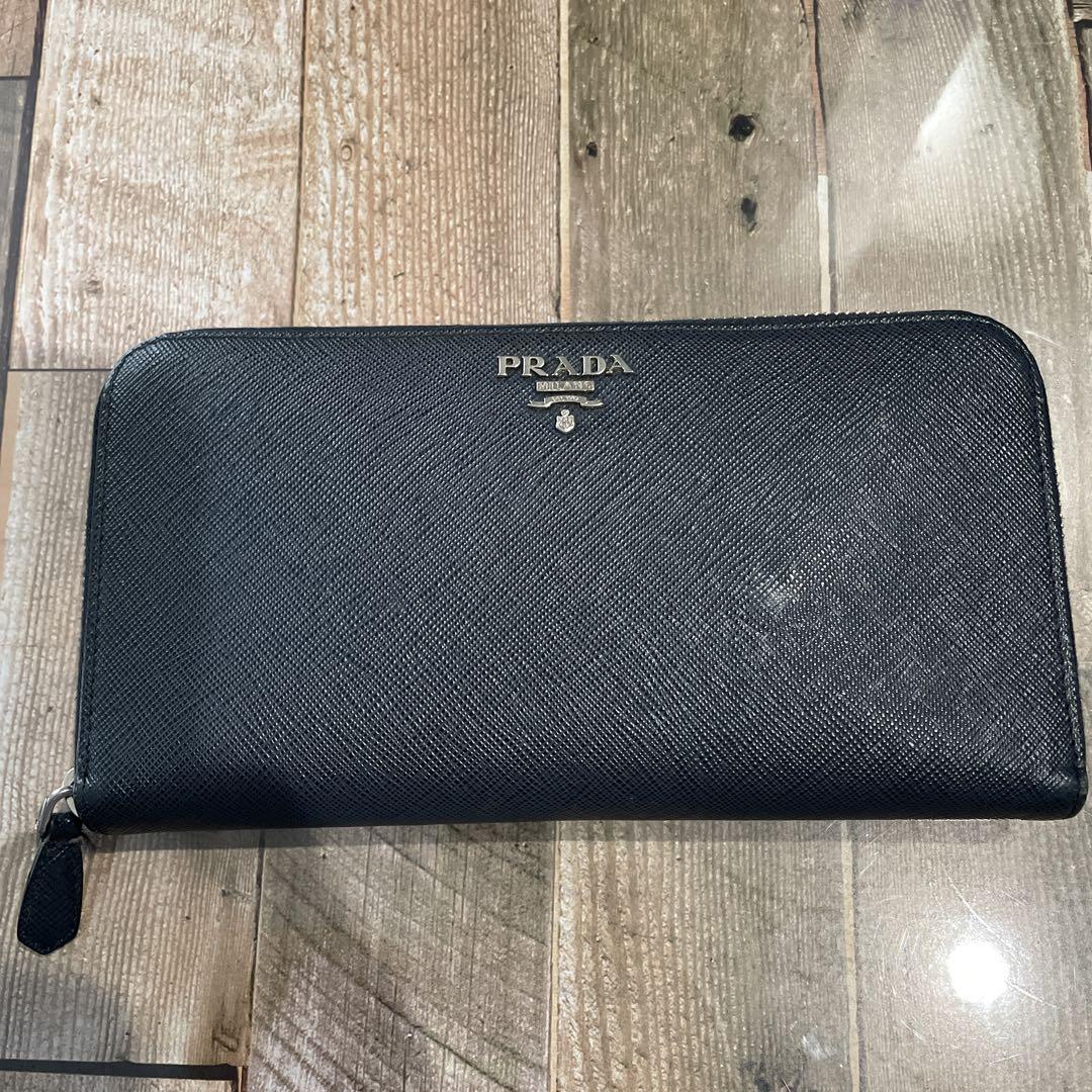 PRADA ライトブルー 長財布 PRADA ネイビー×ライトブルー 長財布