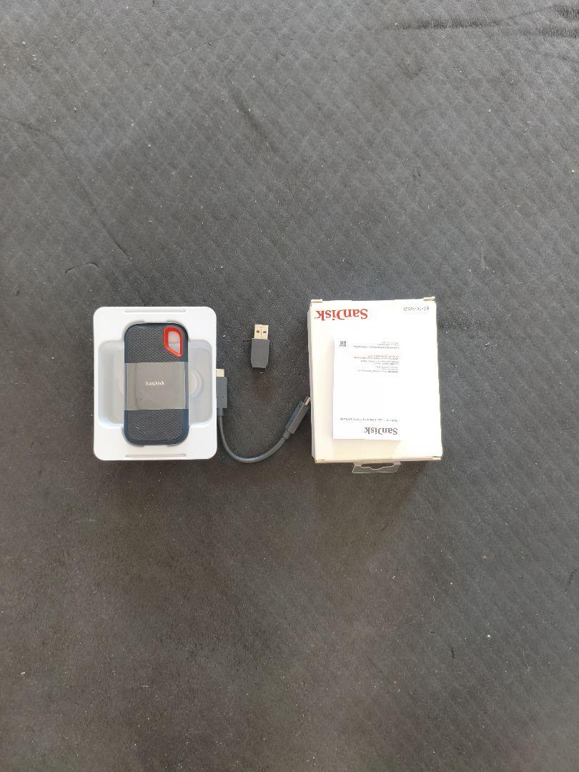 SanDisk SSD 外付け 1TB SDSSDE61-1T00-GH25