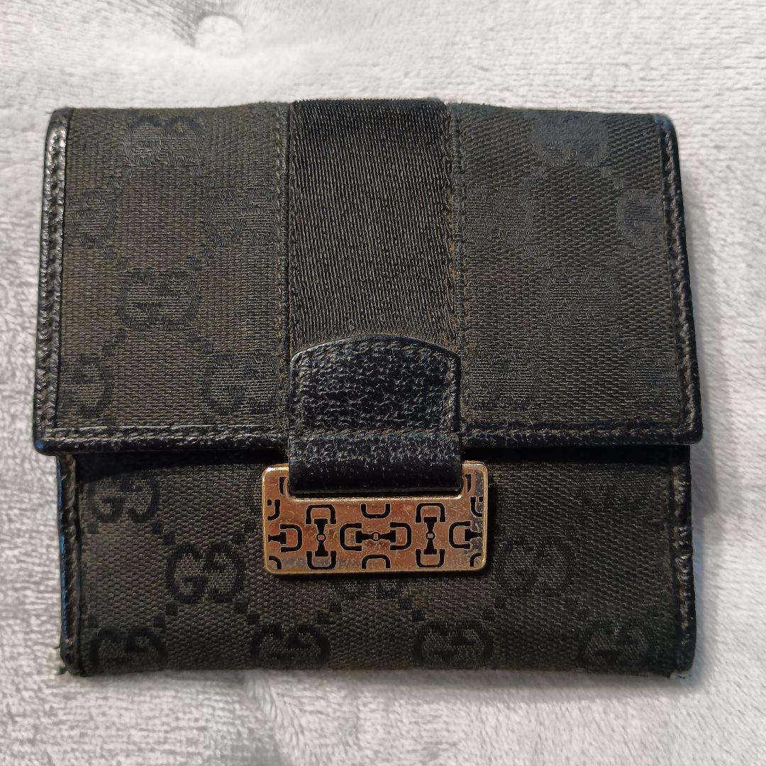 GUCCI　二つ折り財布