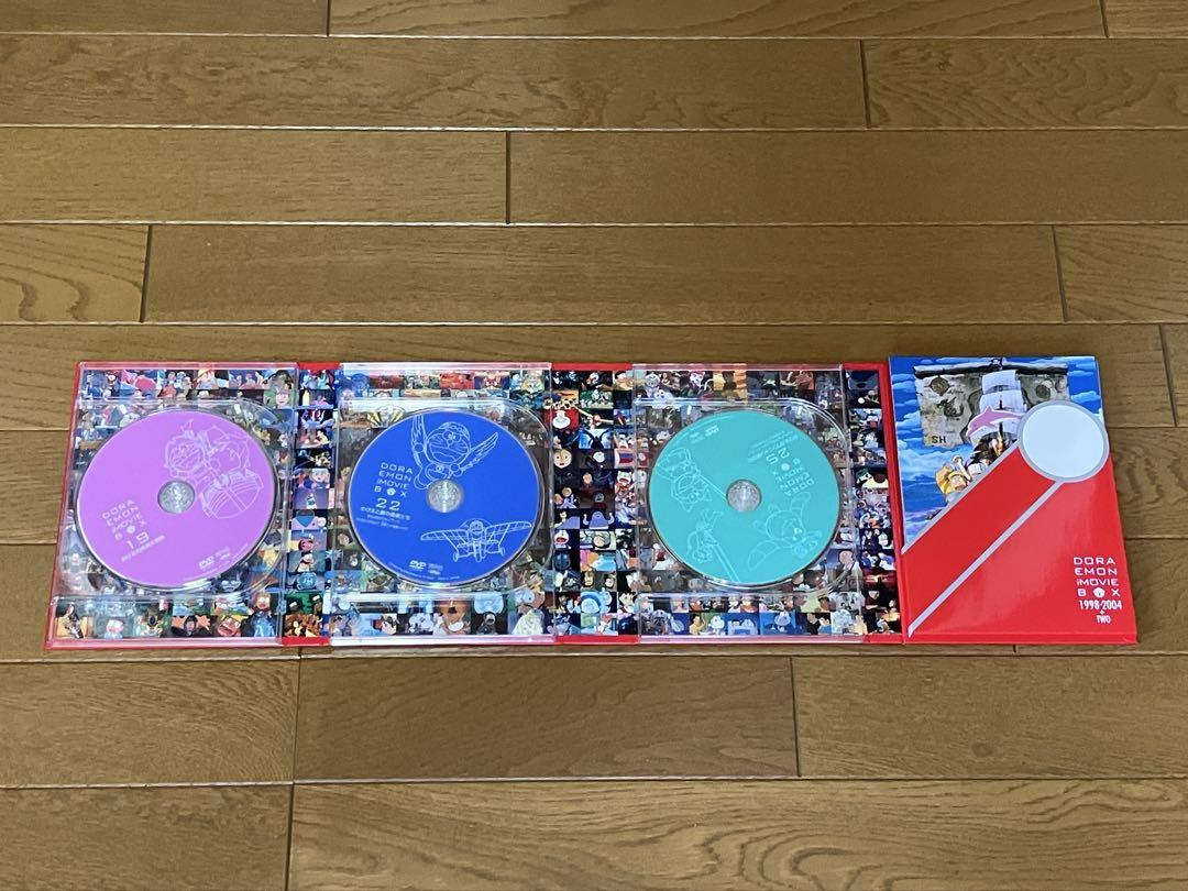 限定品 DORAEMON THE MOVIE BOX 1998-2004+TWO