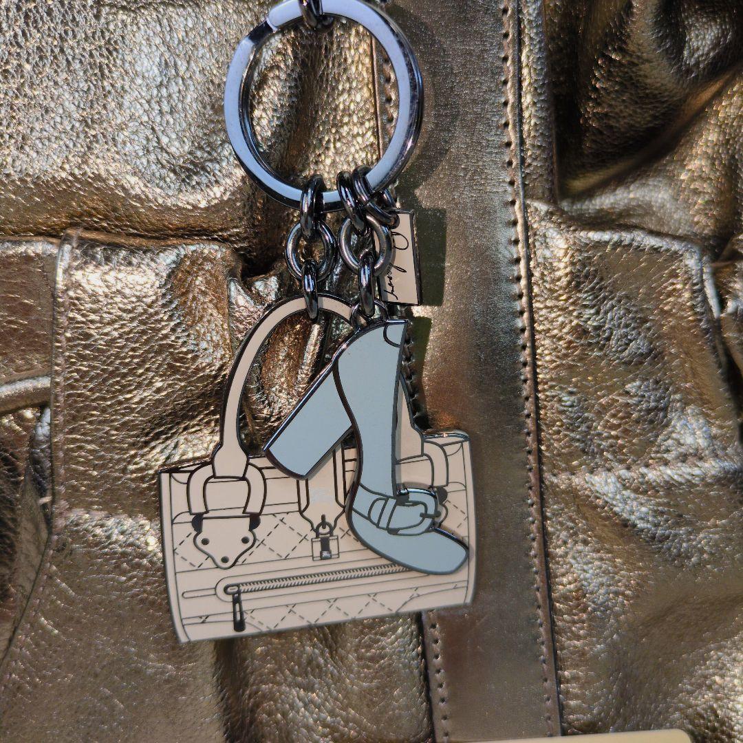 大容量　豪華　BURBERRY キーホルダー付　ゴールド　トートバッグ
