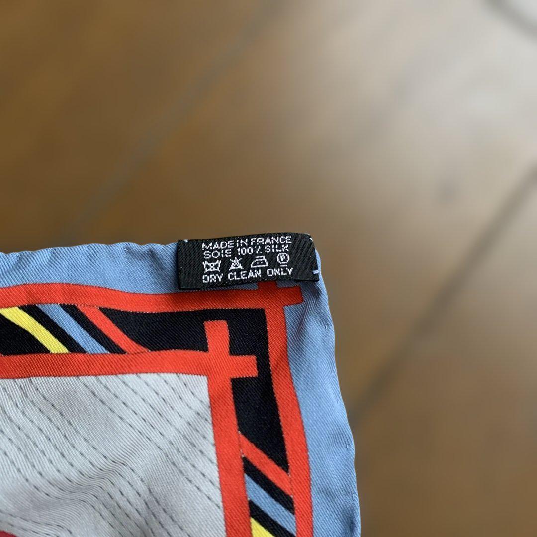 Hermès Aux Sports d'Hiver シルクスカーフ 保存袋付 Hermès Aux Sports d'Hiver シルクスカーフ 保存袋付 - メルカリ