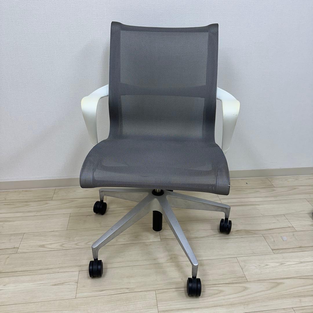 ハーマンミラー　セトゥーチェア　1脚