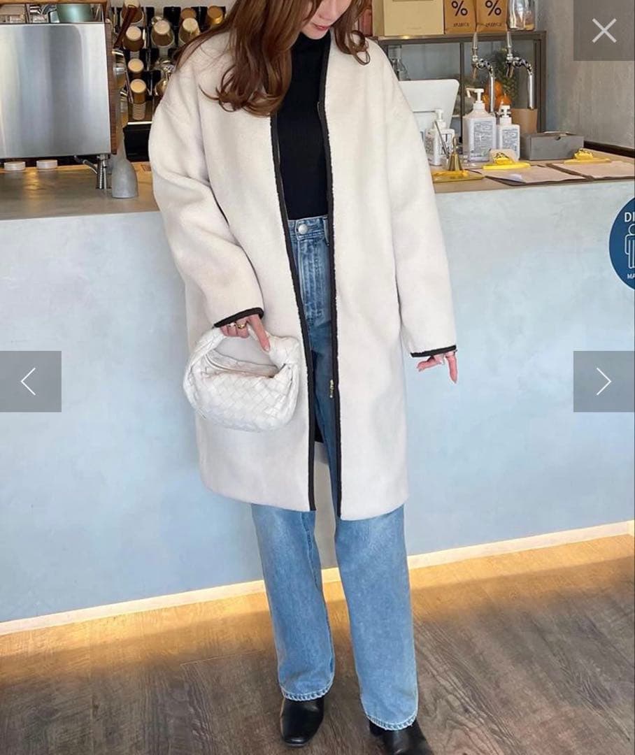 RIVE DROITE ノーカラーボアコート White RIVE DROITE ノーカラーボアコート White