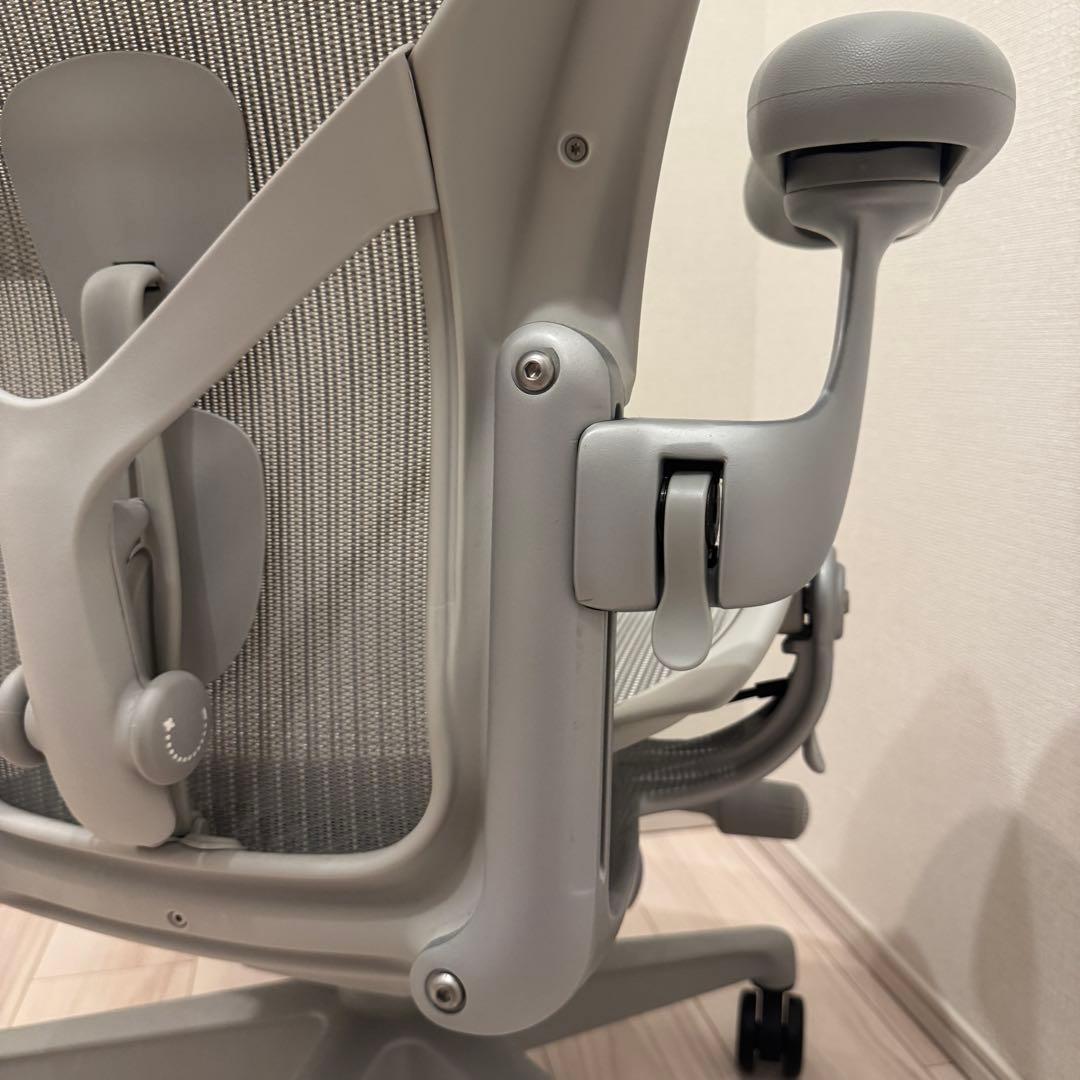 アーロンチェア