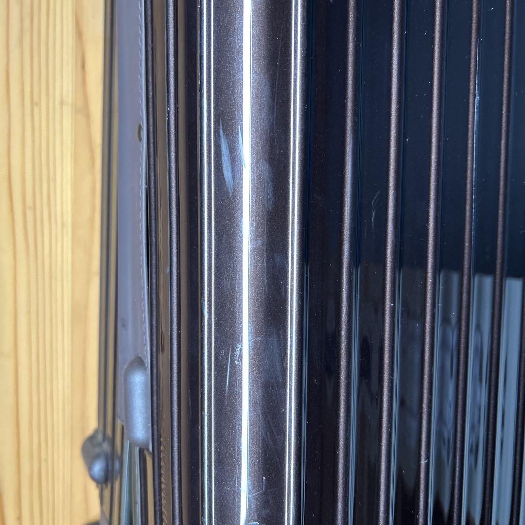 RIMOWA ブラック キャリーケース 中型