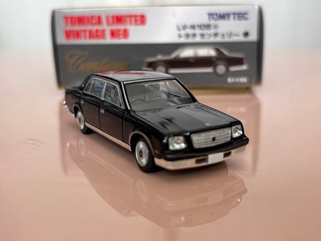 トミカ リミテッド ヴィンテージ ネオ トヨタ センチュリー LV-N105a トミカ リミテッド ヴィンテージ ネオ トヨタ センチュリー LV-N105a