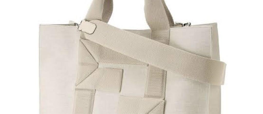 男女兼用 FENDI フェンディトートバッグ ラージ　FFロゴ　キャンバス awardsandwinners.com