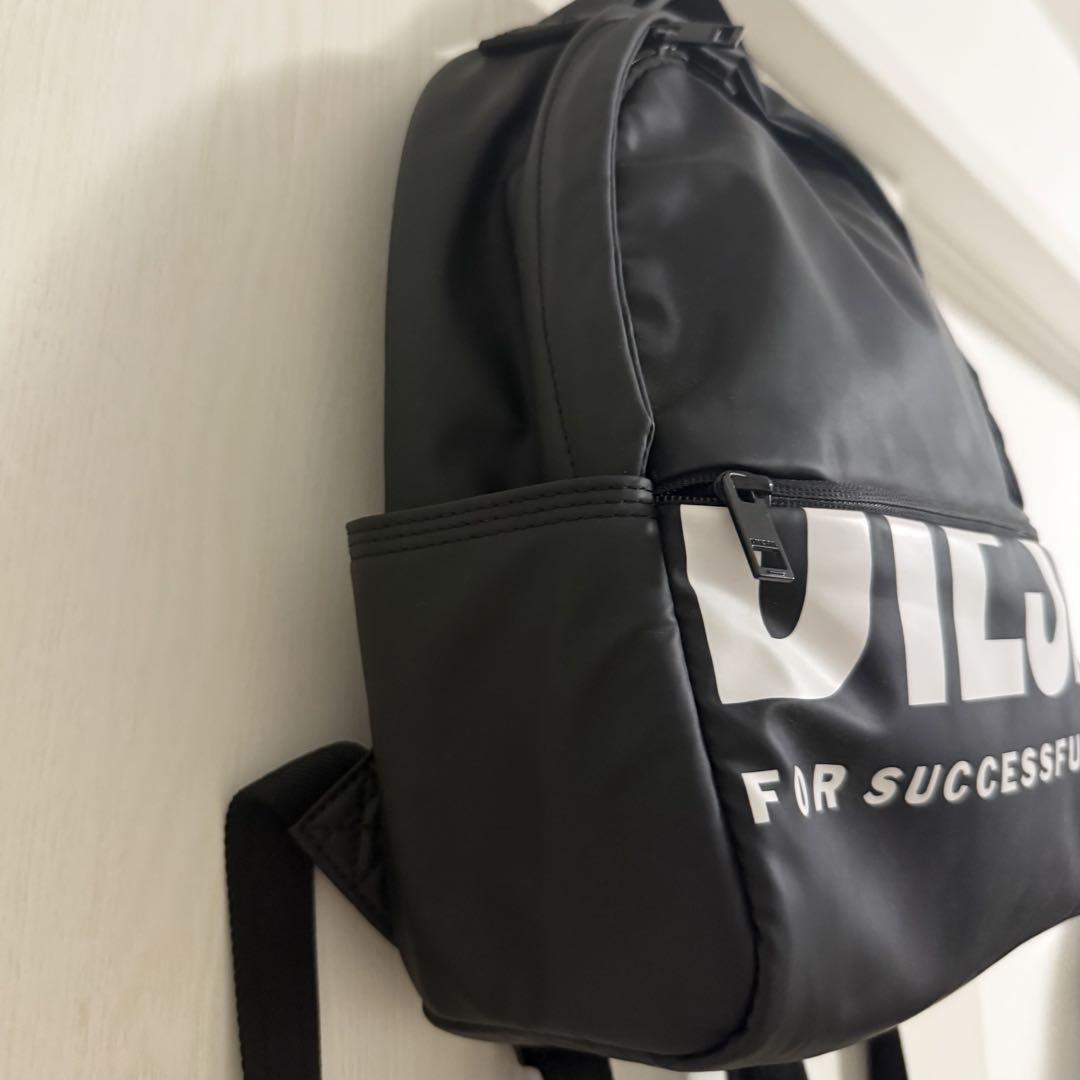 新品未使用 ディーゼル DIESEL リュック メンズ ブラック 黒