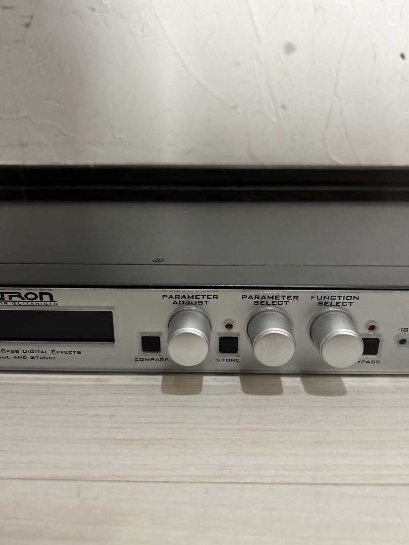 ROCKTRON XPRESSION 空間系マルチエフェクター
