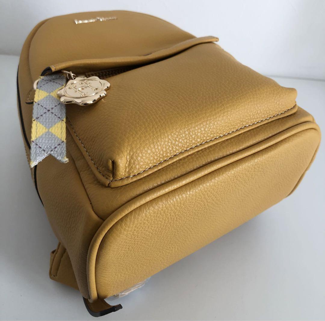 新品 Samantha Thavasa ハリポタコラボ リュック ハッフルパフ 新品 Samantha Thavasa ハリポタコラボ リュック ハッフルパフ