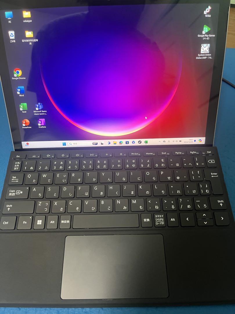 Windows Surface Go4  11pro シルバー  キーボード付き