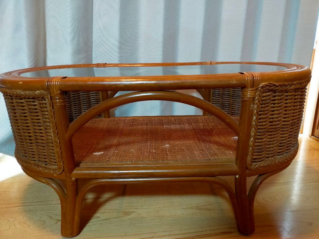 籐ガラステーブル ラタンガラステーブル傷や汚れあり