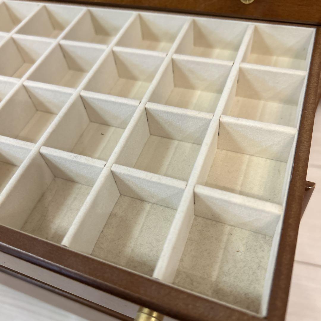 【レトロ】天然木製　鏡付き8段ジュエリーボックス　収納ケース