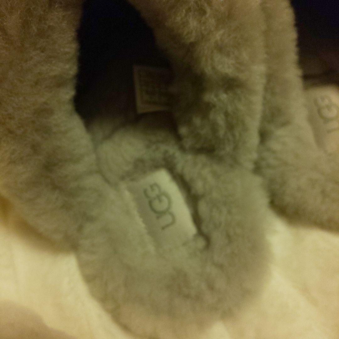 UGG(アグ)レディース冬用シューズ
