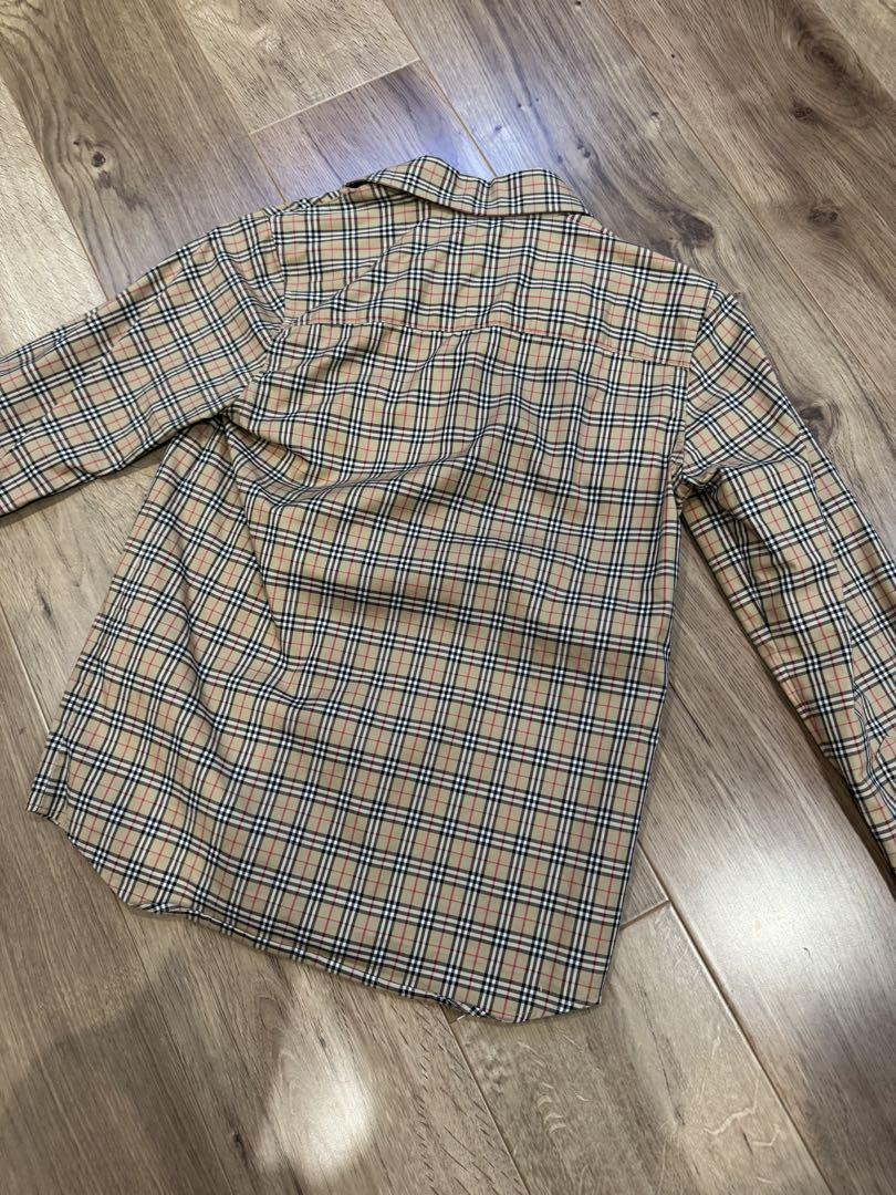 BURBERRY シャツ　男の子用　サイズ8Y 128センチ