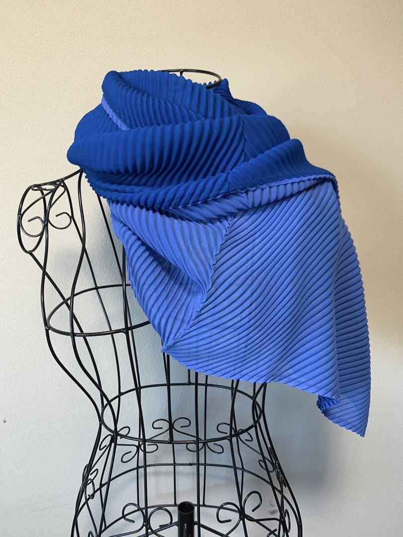 PLEATS PLEASE バイカラープリーツストール