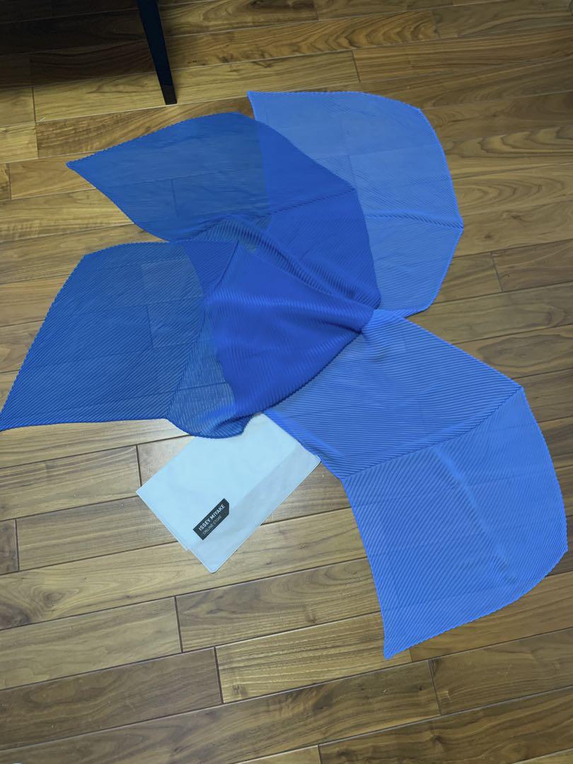 PLEATS PLEASE バイカラープリーツストール