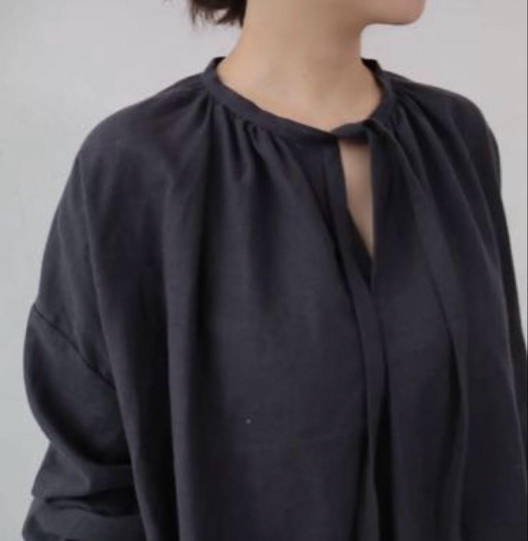美品】ヤラ 綿 麻 起毛 スキッパー ギャザー ブラウス リネン