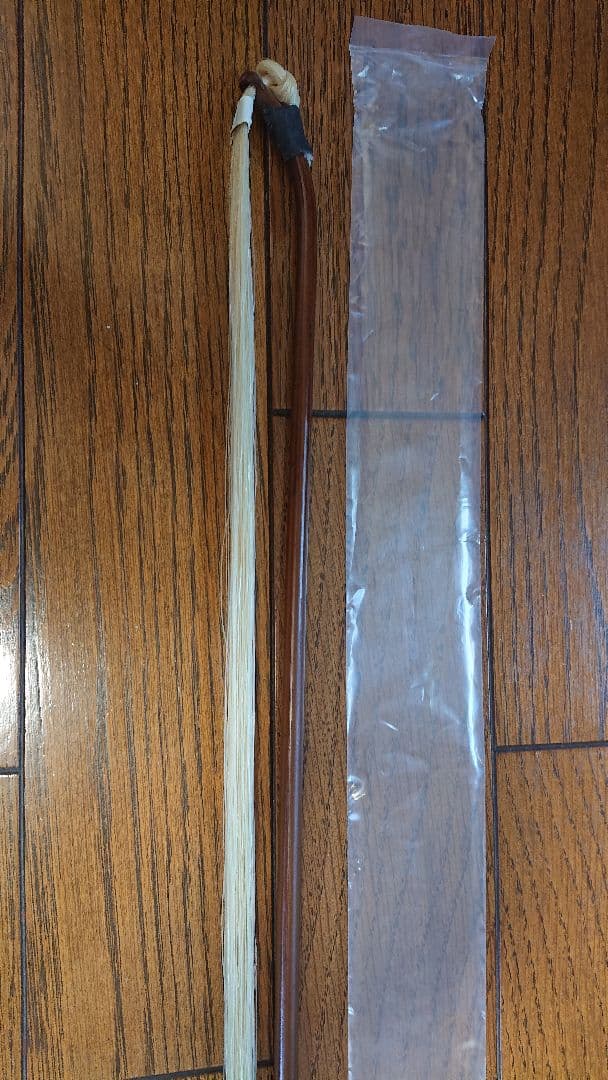 王小廸　二胡弓　紅竹