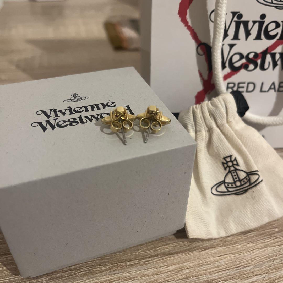 viviennewestwood ピアス