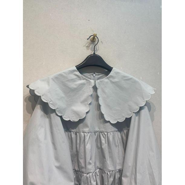 専用❤︎ ヨリ yori スカラップロングスリーブブラウス トップス グレー