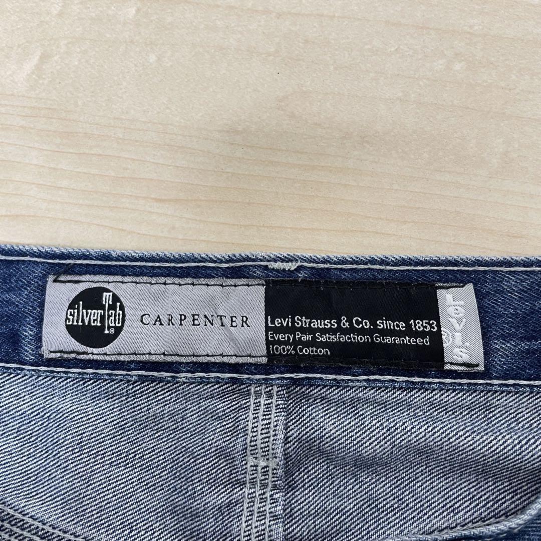 人気✨Levi's silver tab ペインター デニムショーツ