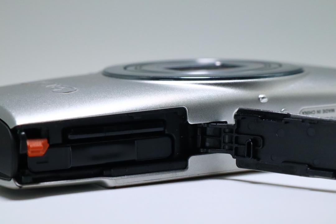 Canon IXY 630 シルバー 傷あり - メルカリ