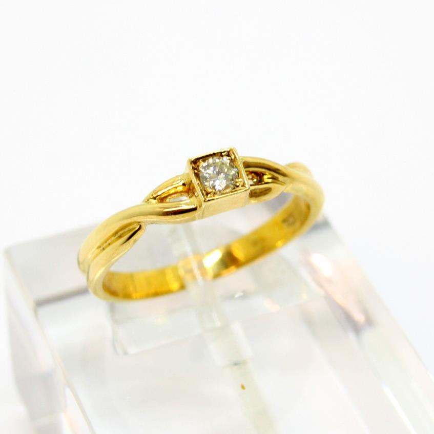 18金 ダイヤ 0.06ct リング 11号